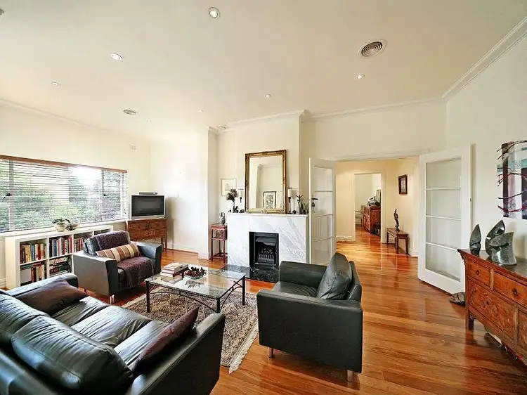 2/51 Wattletree Road, Armadale VIC 3143