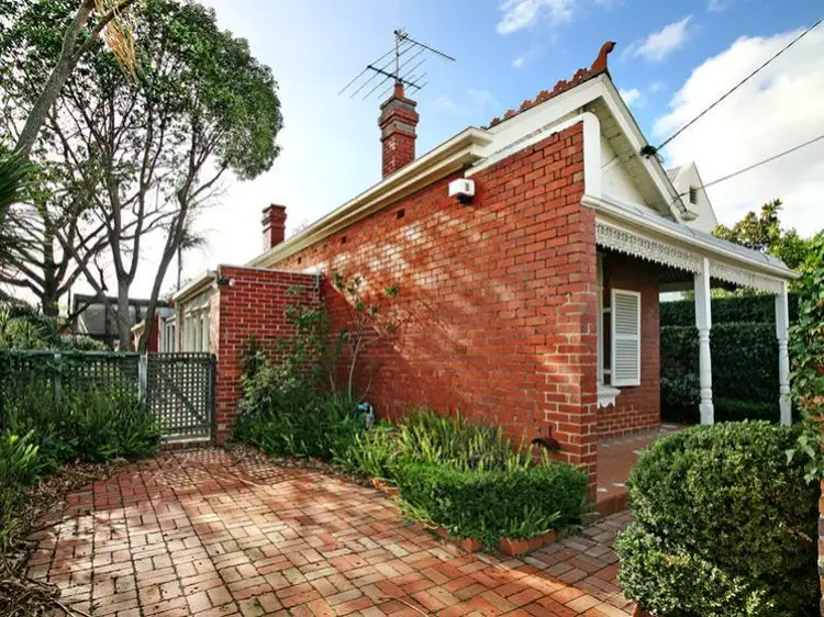 75 Barkly Avenue, Armadale VIC 3143