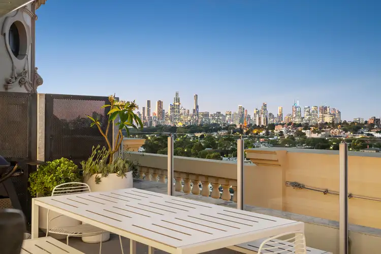 602/220 Commercial Road, Prahran VIC 3181
