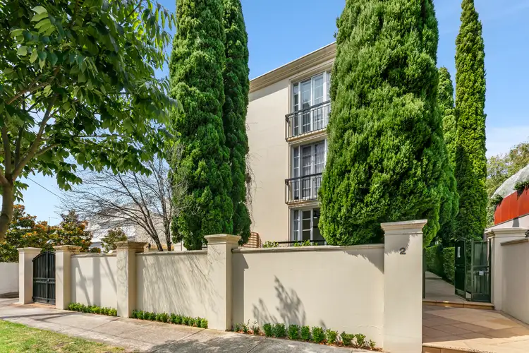 1/2 Armadale Street, Armadale VIC 3143