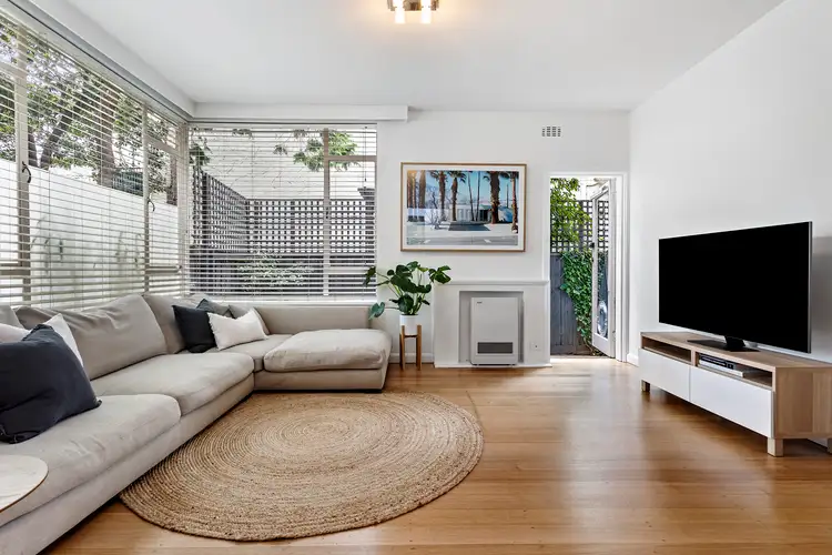 1/2 Rae Court, Prahran VIC 3181