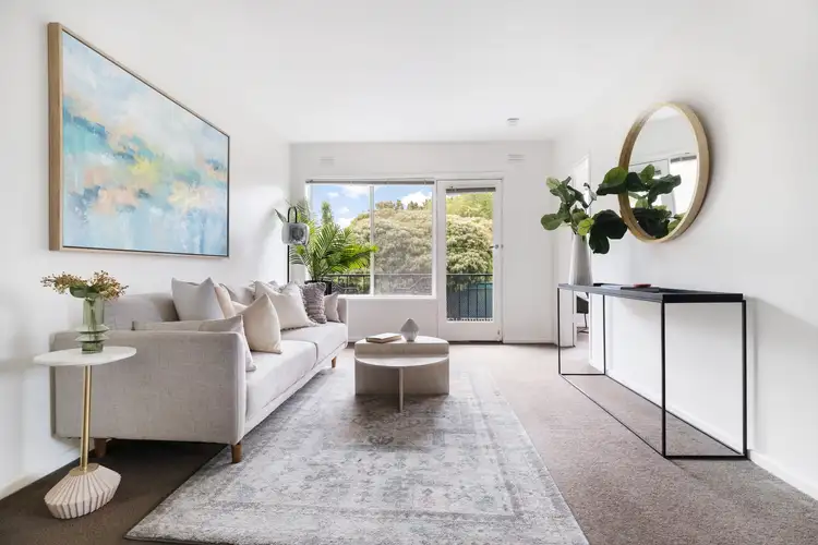 15/11-13 Llaneast Street, Armadale VIC 3143