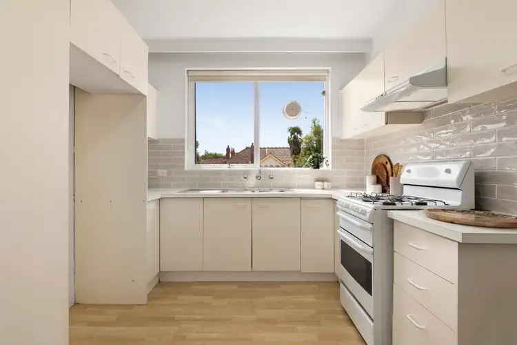 Fifth view of Homely apartment listing, 1/8 Maitland Street, Glen Iris VIC 3146