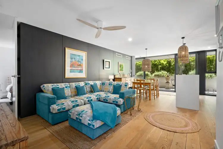 2/35 Wattletree Road, Armadale VIC 3143