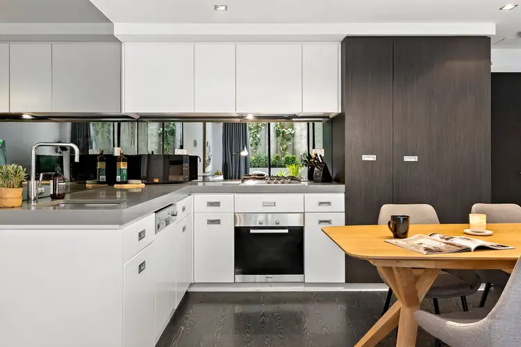 Third view of Homely apartment listing, 4/765 Malvern Road, Toorak VIC 3142
