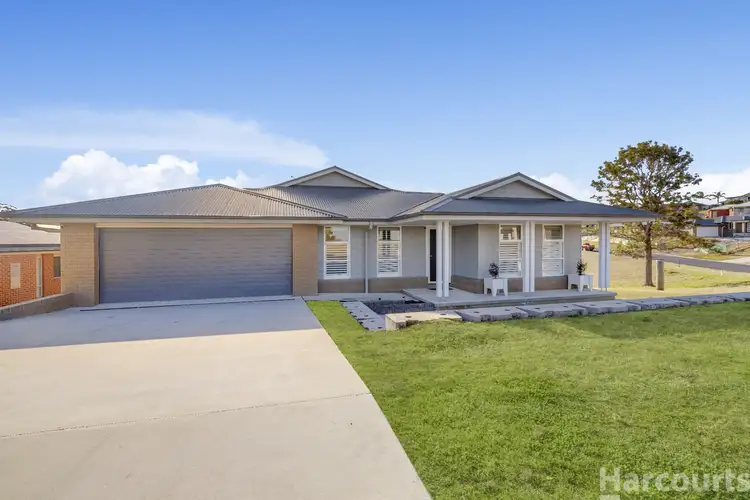 25 Springfields Drive, Greenhill NSW 2440