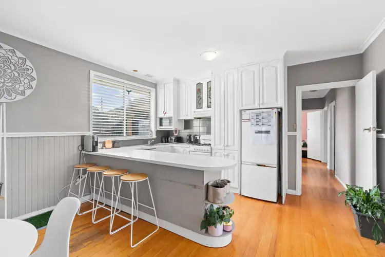 Second view of Homely house listing, 7 Little Crescent, Traralgon VIC 3844