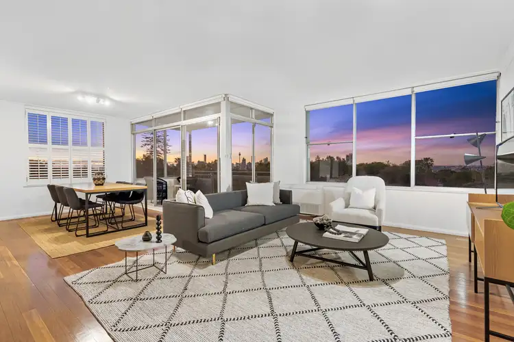 18/6 Trelawney Street, Woollahra NSW 2025