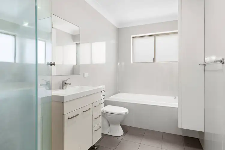 Sixth view of Homely unit listing, 9/4 Bridge Road, Homebush NSW 2140