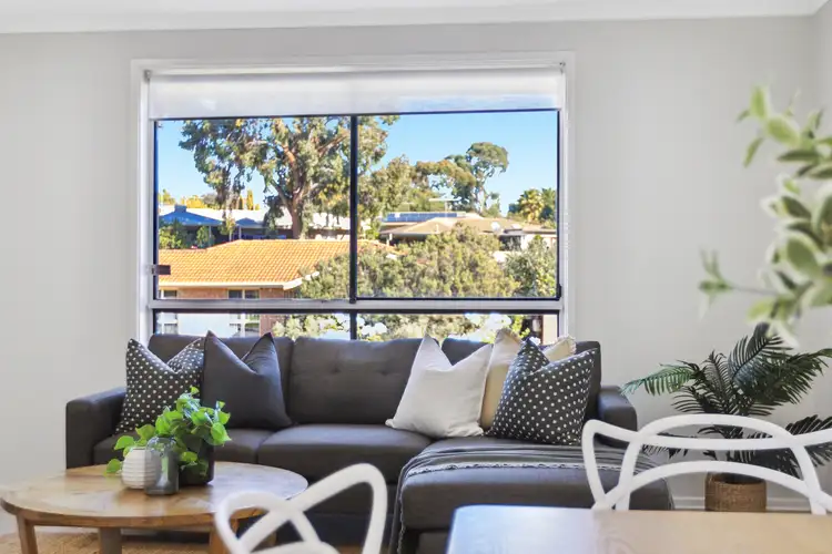2 Garland Road, Noarlunga Downs SA 5168