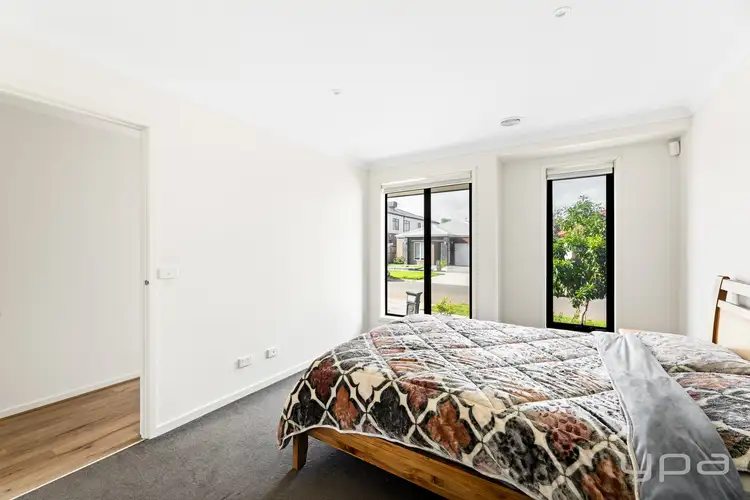 Second view of Homely house listing, 10 Komodo Drive, Tarneit VIC 3029