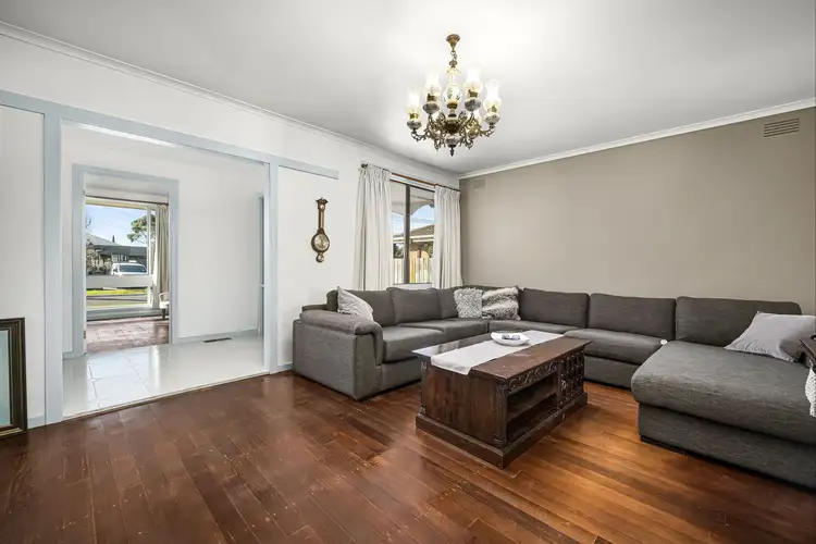 Second view of Homely house listing, 33 Flinders Street, Keilor Park VIC 3042