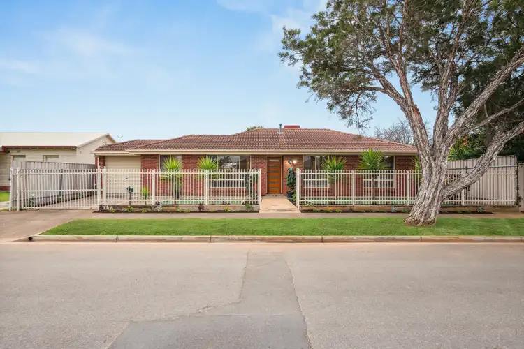 34a Fourth Avenue, Woodville Gardens SA 5012