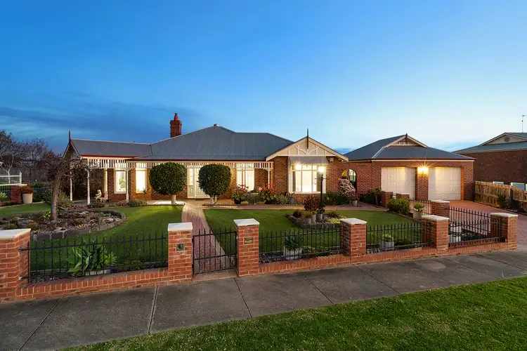 52 Highland Way, Leopold VIC 3224