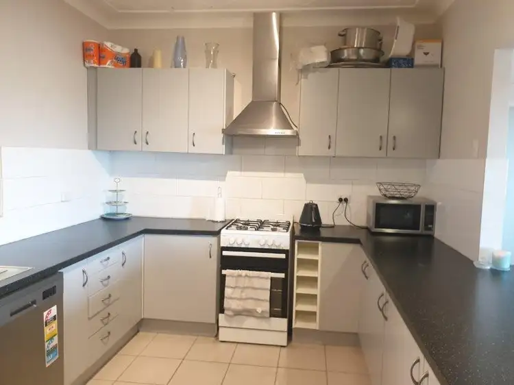 3 Skipworth Street, Carnarvon WA 6701