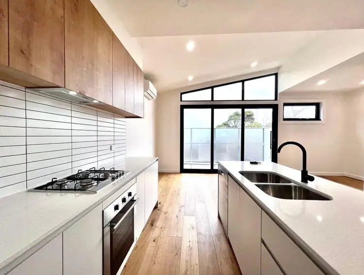 Second view of Homely townhouse listing, 2/19 Inglis Avenue, Frankston VIC 3199