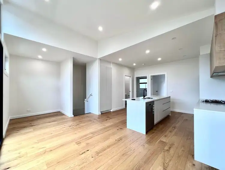 Third view of Homely townhouse listing, 2/19 Inglis Avenue, Frankston VIC 3199