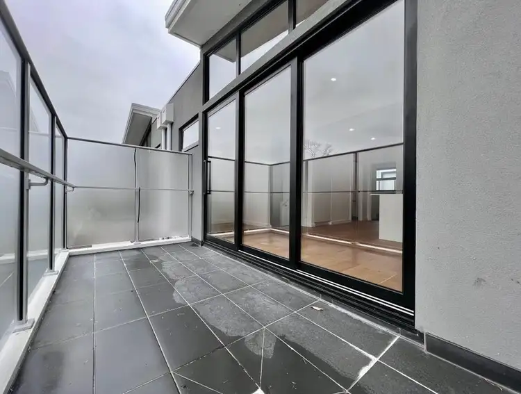 Fifth view of Homely townhouse listing, 2/19 Inglis Avenue, Frankston VIC 3199