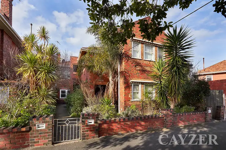 2/105 Merton Street, Albert Park VIC 3206