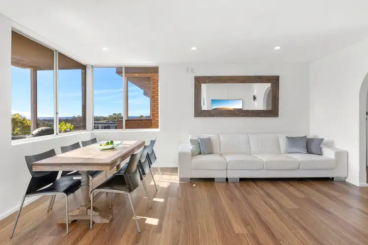 Third view of Homely apartment listing, 10/5 Kingsway, Dee Why NSW 2099