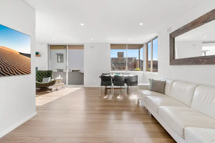Fifth view of Homely apartment listing, 10/5 Kingsway, Dee Why NSW 2099