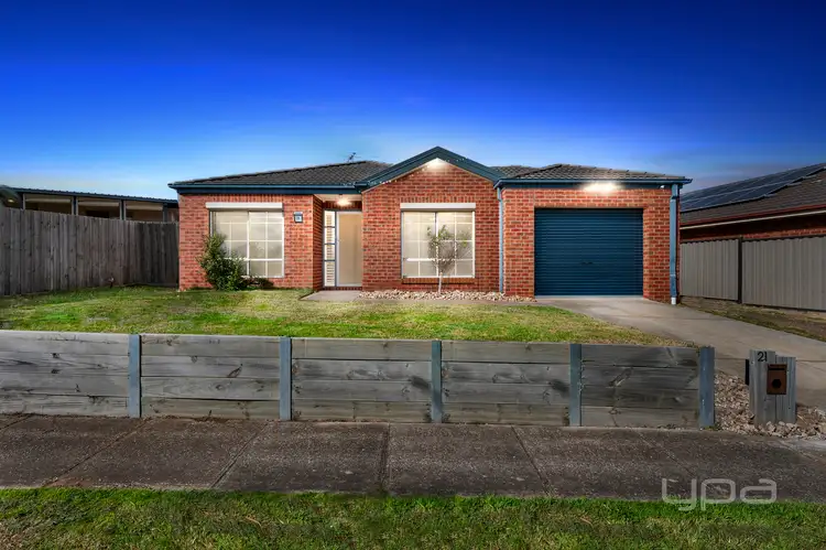 21 Rain Lover Drive, Kurunjang VIC 3337