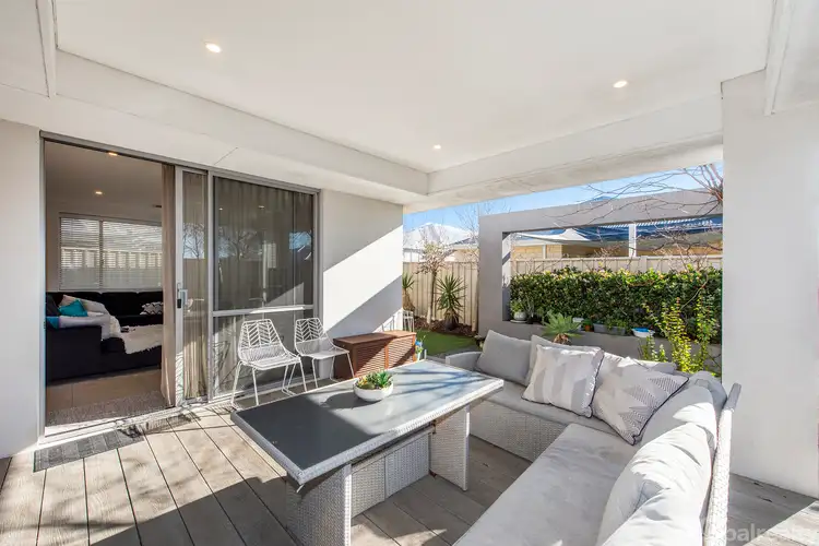 19 Tallering Way, Golden Bay WA 6174
