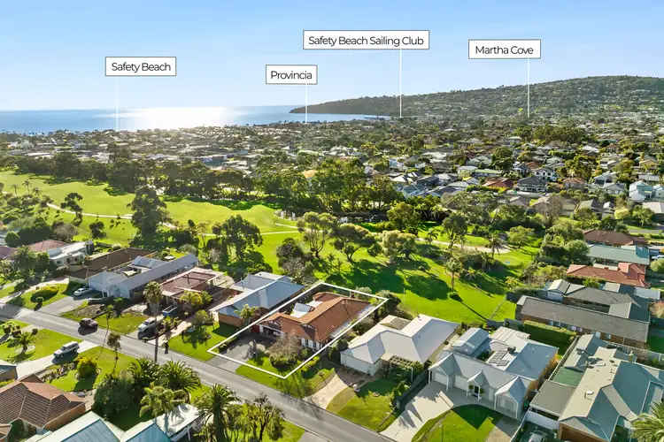 51 Palm Tree Drive, Safety Beach VIC 3936