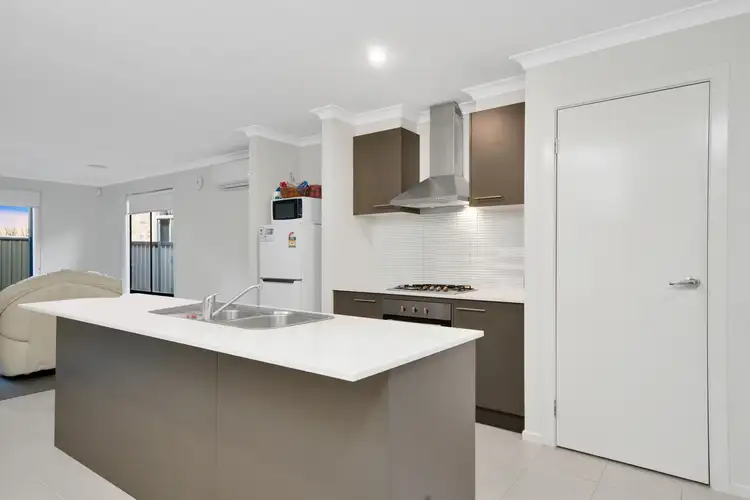 Seventh view of Homely house listing, 8 Merlot Lane, Point Cook VIC 3030