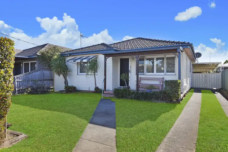 21 Britannia Street, Umina Beach NSW 2257
