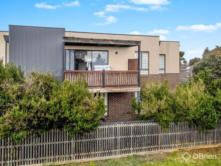 15/9 Petrea Place, Harkness VIC 3337