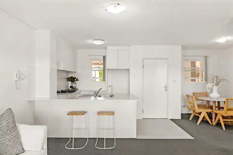 Fifth view of Homely apartment listing, 17/6 Thames Street, Balmain NSW 2041