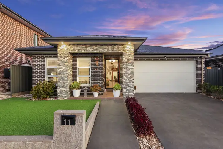 11 Craddock Street