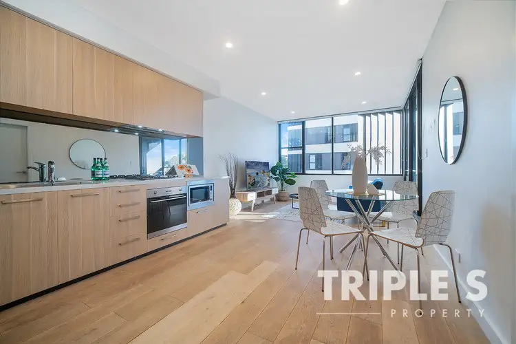 207/22B George Street