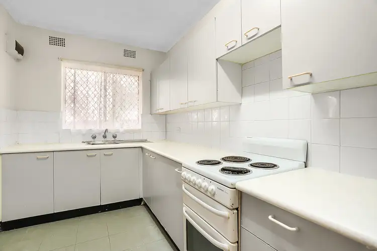 Third view of Homely unit listing, 1/100 Stapleton Street, Pendle Hill NSW 2145