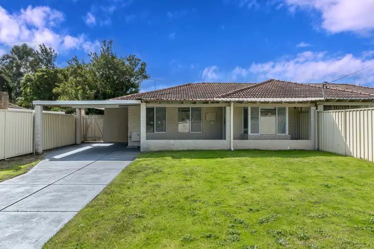 4 Kurrajong Way, Camillo WA 6111