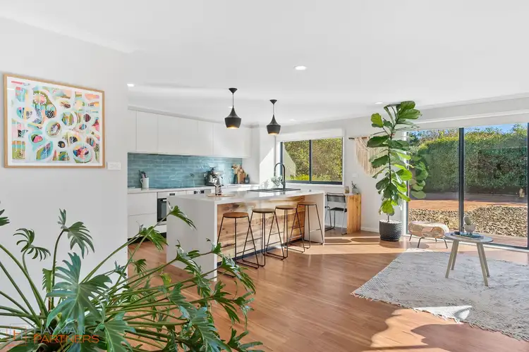 21 Hawkesworth Place, Macarthur ACT 2904