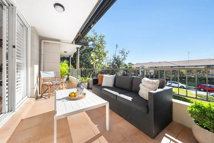 Main view of Homely unit listing, 10/2 Wetherill Street, Narrabeen NSW 2101