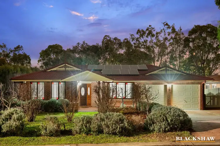 15 Macedon Crescent, Palmerston ACT 2913