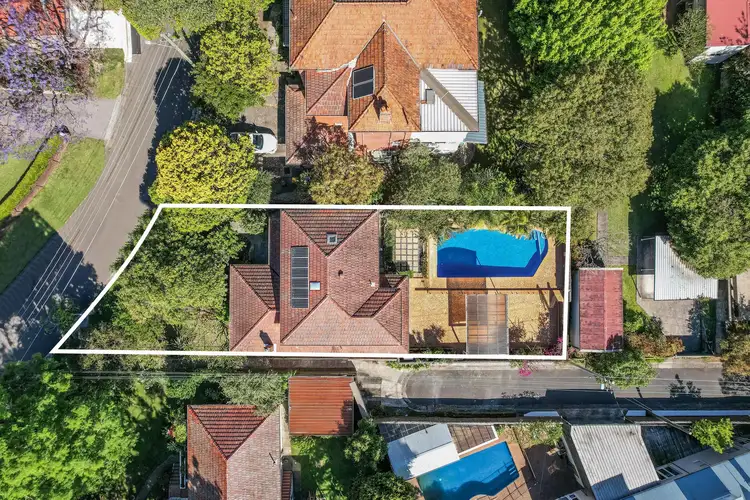 10 Coolabah Avenue, Greenwich NSW 2065