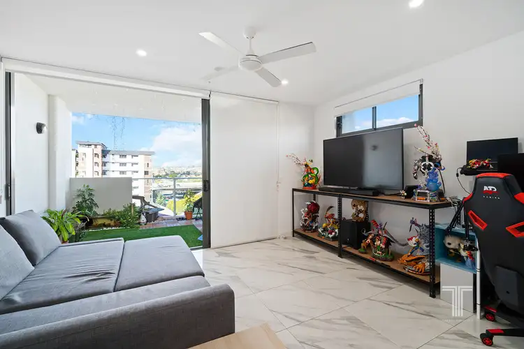 Second view of Homely unit listing, 204/70-74 Carl Street, Woolloongabba QLD 4102