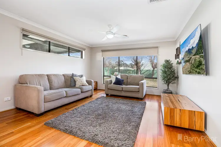 Second view of Homely house listing, 8 Arrawali Avenue, Ascot VIC 3551