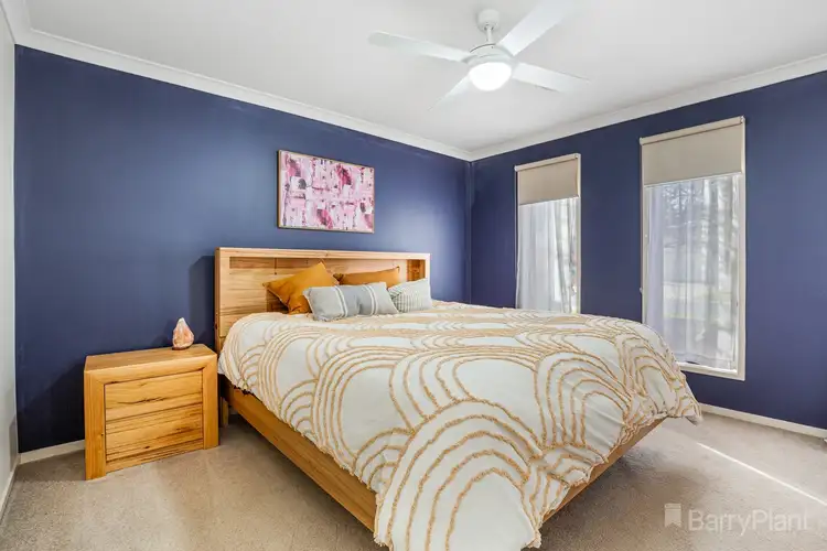 Sixth view of Homely house listing, 8 Arrawali Avenue, Ascot VIC 3551