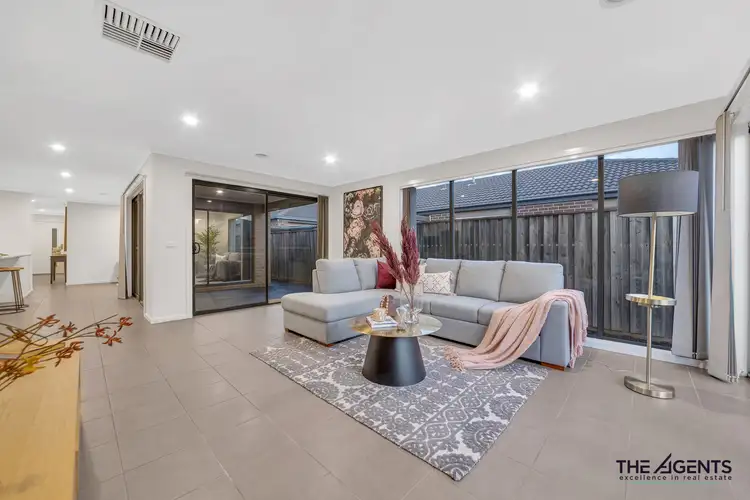 Fifth view of Homely house listing, 10 Andie Way, Tarneit VIC 3029