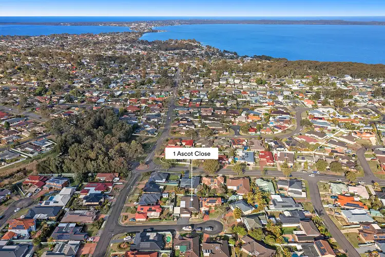 Sixth view of Homely house listing, 1 Ascot Close, Kanwal NSW 2259