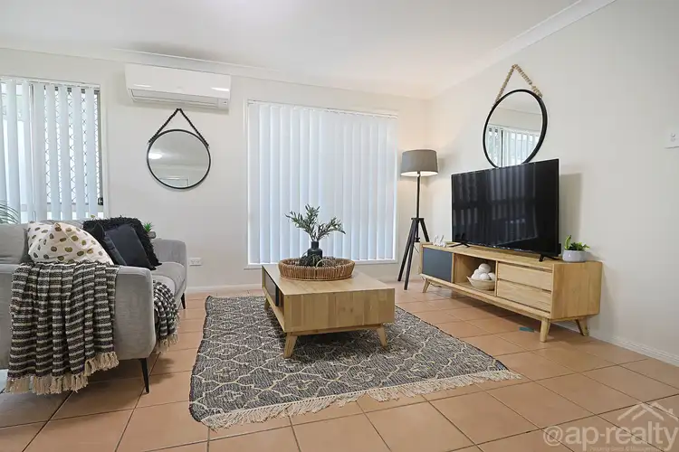 Second view of Homely house listing, 39 Macquarie Circuit, Forest Lake QLD 4078