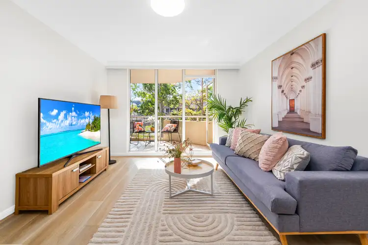 13/2 Pound Road, Hornsby NSW 2077