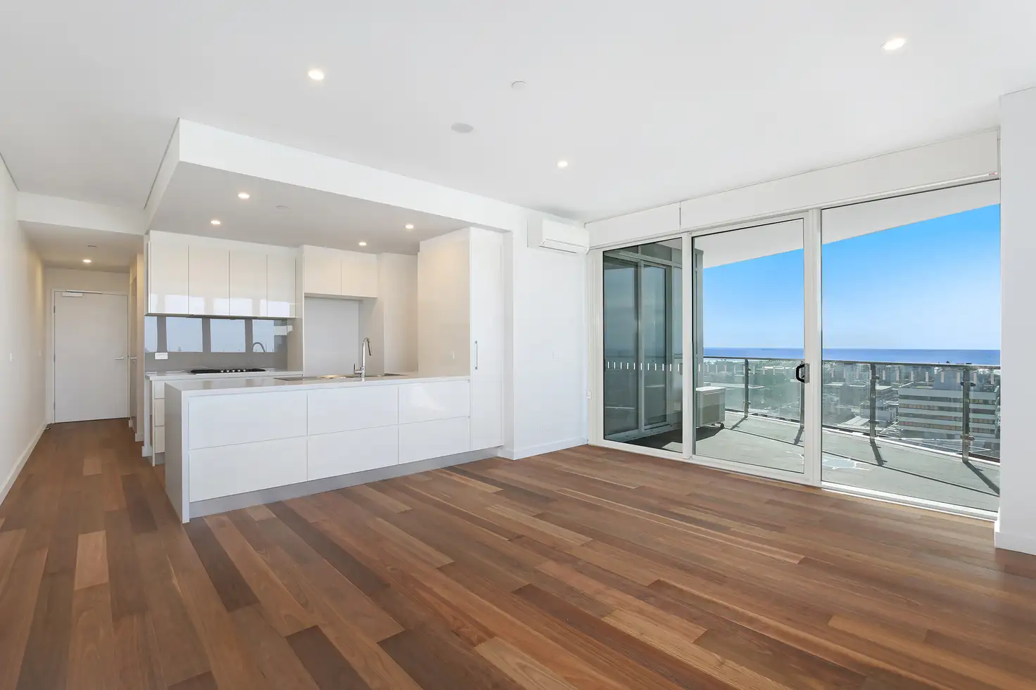 Main view of Homely unit listing, 1002/10-18 Regent Street, Wollongong NSW 2500