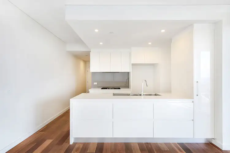 Third view of Homely unit listing, 1002/10-18 Regent Street, Wollongong NSW 2500