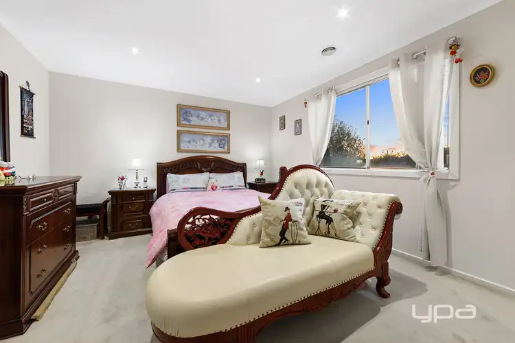 Fifth view of Homely house listing, 27 Durack Circuit, Taylors Hill VIC 3037